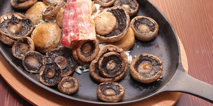 pecurke-sa-slaninom